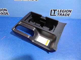 Запчасть консоль между сидений SUZUKI ESCUDO 2007