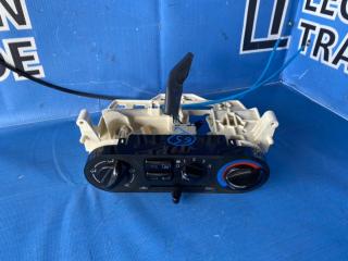 Запчасть блок управления климат-контролем MAZDA FAMILIA