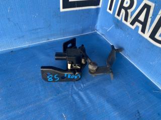 Запчасть датчик корректора фар передний SUZUKI SX4 12.2006