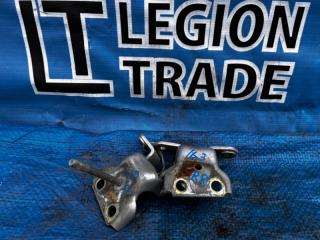 Запчасть петля дверная задняя правая SUZUKI ESCUDO 04.2000 - 04.2005