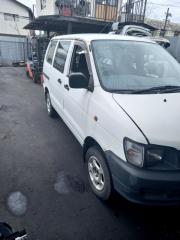 Стекло собачника заднее правое TOYOTA LITE ACE NOAH CR51 2C