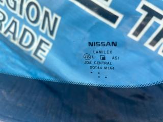 Стекло лобовое NISSAN LEAF AZE0 EM57 Стекло лобовое NISSAN LEAF AZE0 EM57