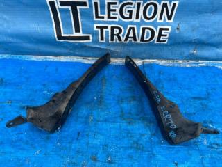 Накладка на крыло задняя TOYOTA VOXY