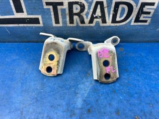 Запчасть петля дверная передняя левая NISSAN PRESAGE 05.2000