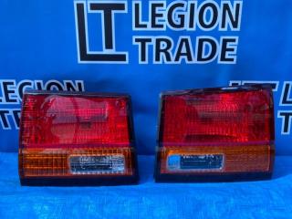 Запчасть вставка багажника задняя NISSAN ELGRAND