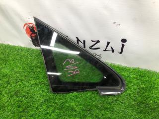 Форточка кузова передняя правая Honda Stream 2001