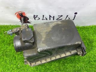 Корпус воздушного фильтра Toyota Wish 2004