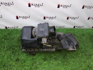Датчик массового расхода воздуха Mazda Demio 2000