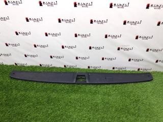 Накладка крышки багажника Honda Stepwgn 2000 контрактная Накладка крышки багажника Honda Stepwgn 2000