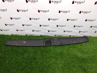 Накладка крышки багажника Honda Stepwgn 1999 контрактная Накладка крышки багажника Honda Stepwgn 1999