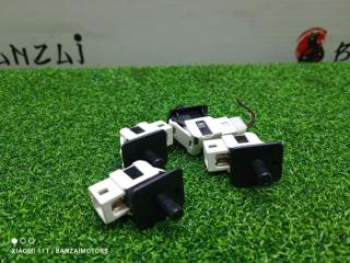 Датчик открытия двери Mercedes-Benz S500 2002 контрактная Датчик открытия двери Mercedes-Benz S500 2002