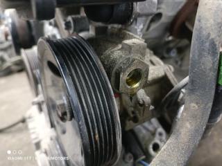 Насос гидроуселителя руля Mercedes-Benz E240 2000