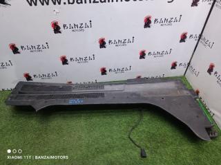 Воздухозаборник Mercedes-Benz S500 1997