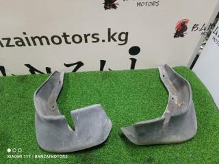 Брызговик передний Honda Fit 2004 Б/У Брызговик передний Honda Fit 2004