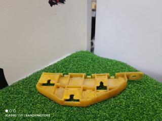 Крепление бампера правое Honda Odyssey 2001 Б/У Крепление бампера правое Honda Odyssey 2001