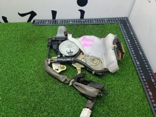 Замок двери задний левый Toyota ALPHARD