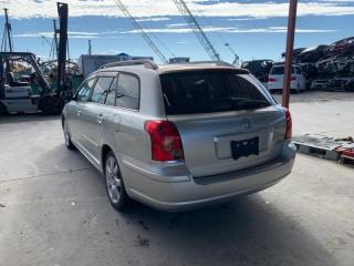 Запчасть крышка багажника Toyota AVENSIS