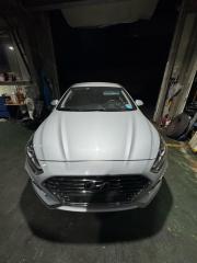 Запчасть накладка замка капота передняя Hyundai SONATA 2017