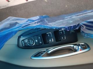 Запчасть блок управления стеклоподъемниками передний левый KIA Carnival 2015