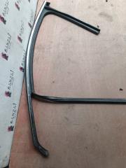 Уплотнитель стекла двери передний левый HYUNDAI SANTA FE 2018