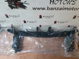 Крепление бампера переднее KIA Carnival новая Крепление бампера переднее KIA Carnival