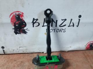 Ограничитель двери передний левый KIA K5