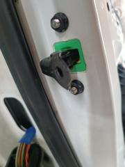 Ограничитель двери передний правый KIA Morning 2018