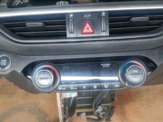 Блок управления климат-контролем KIA K3 2018