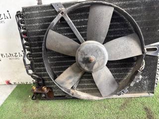 Запчасть диффузор радиатора BMW 525i 1995