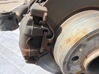 Фото запчасти суппорт тормозной задний BMW X5 контрактная запчасть Запчасть суппорт тормозной задний BMW X5