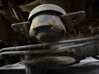 Подушка двигателя Toyota 4Runner 2006 контрактная Подушка двигателя Toyota 4Runner 2006
