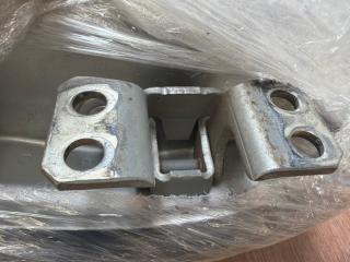 Петля крышки багажника задняя Lexus GX 470 2006