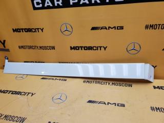 Запчасть молдинг крыла задний левый Mercedes-Benz 2006