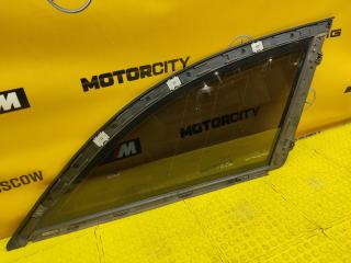 Запчасть стекло глухое заднее правое Mercedes-Benz 2004