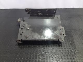 Запчасть кронштейн RENAULT T-Series 2015