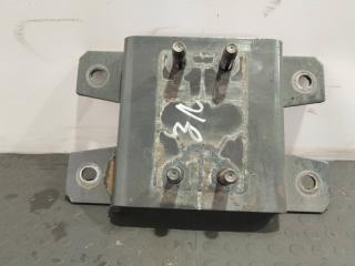 Запчасть кронштейн крыла левый RENAULT T-Series VF611A168FD003779