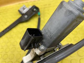 Стеклоподъемник передний правый 300C 2007 LX EZB 5.7