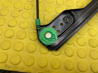 Стеклоподъемник передний правый 300C 2007 LX EZB 5.7