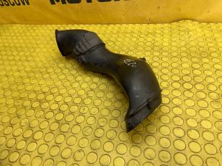 Фото запчасти патрубок воздушный VOLKSWAGEN Touareg 2011 контрактная запчасть Запчасть патрубок воздушный VOLKSWAGEN Touareg 2011