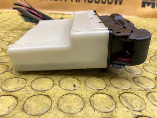 Блок комфорта Saab 9-3 SERIES YS3D B205R