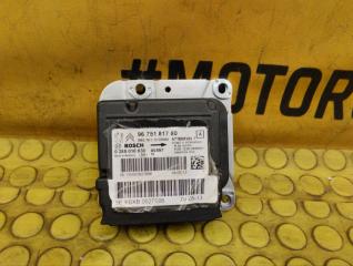 Запчасть блок airbag Peugeot 5008 2013