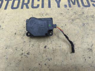 Фото запчасти сервопривод VOLVO V70 2013 контрактная запчасть Запчасть сервопривод VOLVO V70 2013