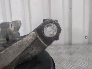 Кулак поворотный передний правый ASTRA J