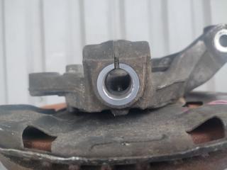 Кулак поворотный передний правый OPEL ASTRA J