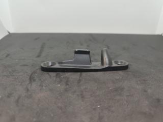 Запчасть ограничитель двери VOLKSWAGEN MULTIVAN