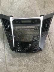 Блок управления климат-контролем Hyundai Sonata 6 Б/У Блок управления климат-контролем Hyundai Sonata 6