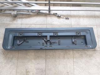 Накладка заднего бампера Toyota Land Cruiser Б/У Накладка заднего бампера Toyota Land Cruiser