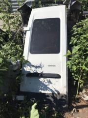 Запчасть дверь задняя левая Iveco Daily