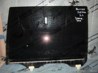 Стекло двери задней левой Nissan Patrol