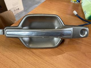 Ручка двери наружняя передняя правая Mitsubishi Pajero